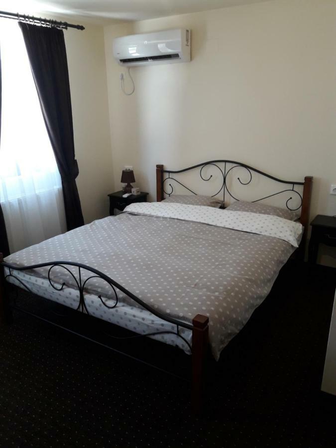 אורוויצה Oravitza Inn מראה חיצוני תמונה